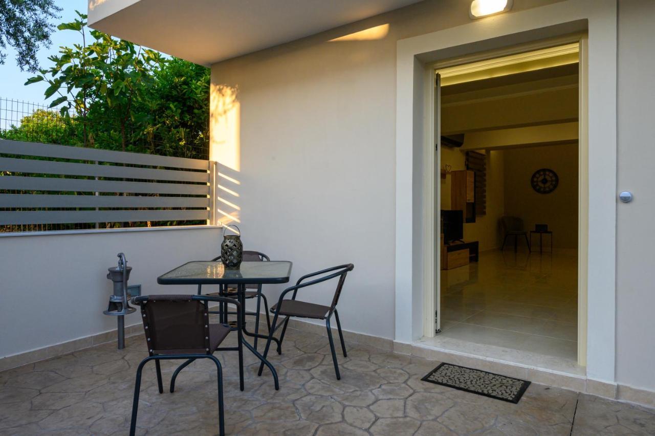 Kv Apartments Calamata Exterior foto